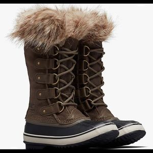 Sorel Joan of Arctic Boots - Women's 8.5